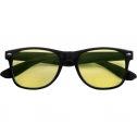 Солнцезащитные очки с цветными стеклами