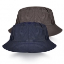 Waterproof reversible hat for adults, made of nylon and fleece